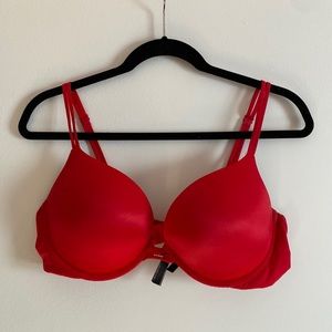 Victoria’s Secret Very Sexy Push Up Bra